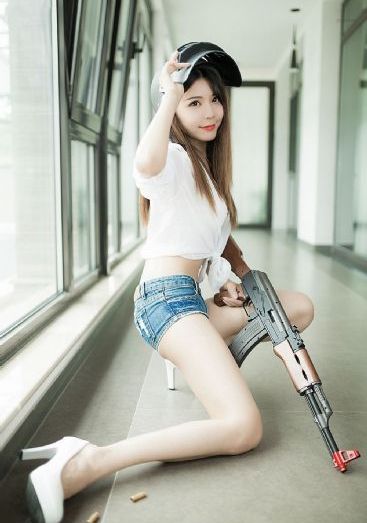 美女草b